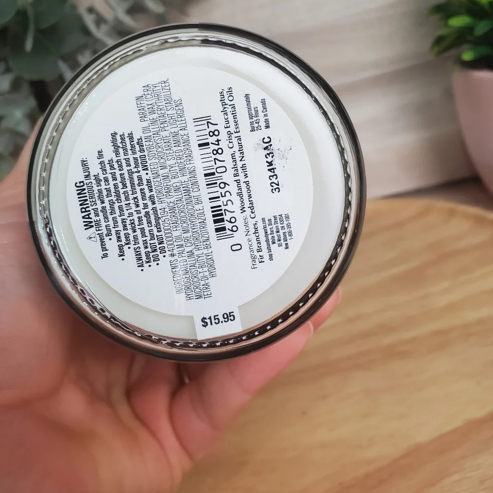 BBW White Barn Fresh Balsam Scented Candle Single Wick White - Picture 2 of 3